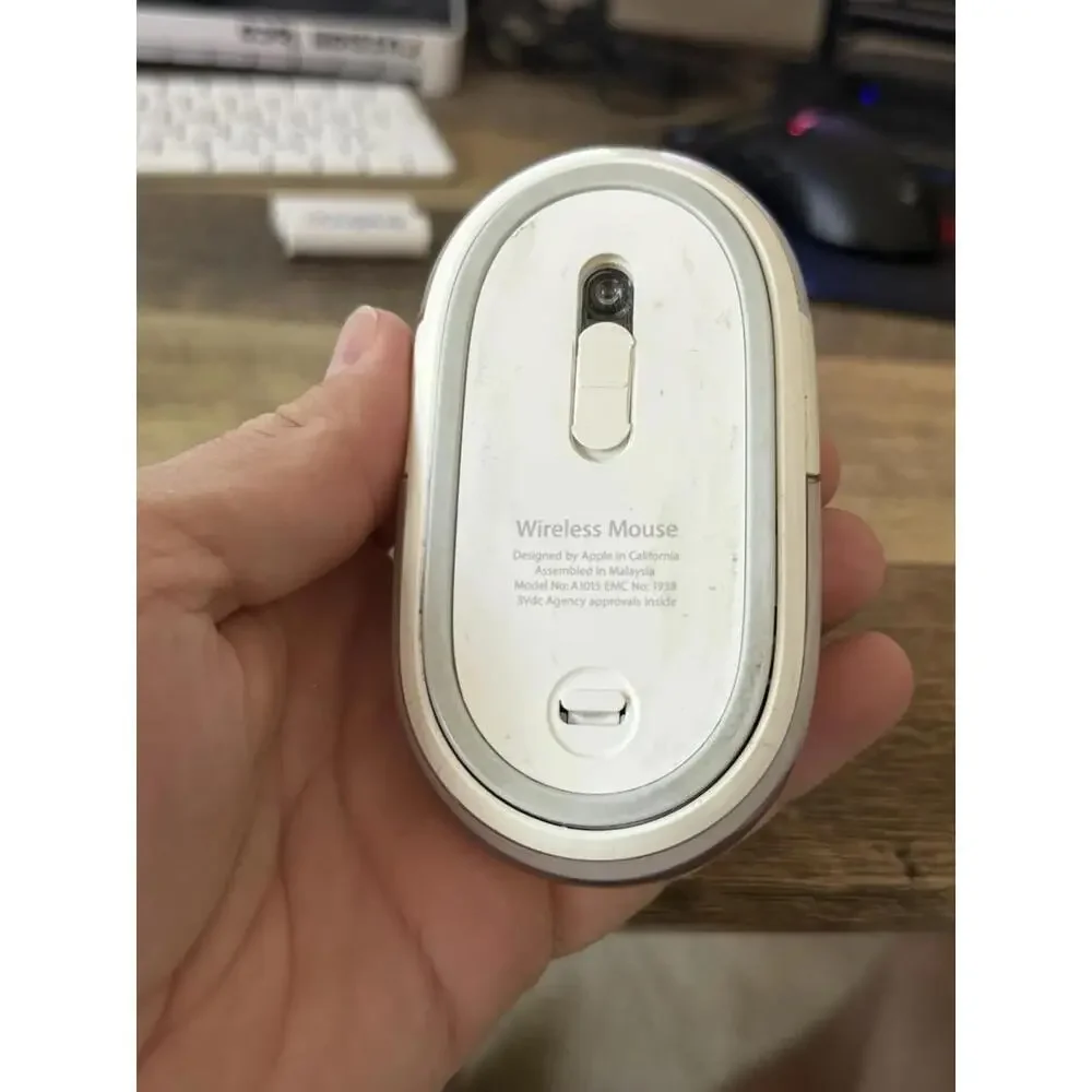 1st Generation Apple Wireless Mouse, Model A1015